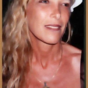 Meet your Posher, Edelle